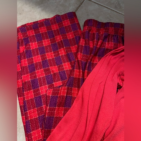 Calvin Klein Girls Pajamaas - Picture 4 of 4